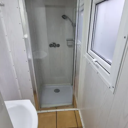 Lodge Baza Turystyczna Atol