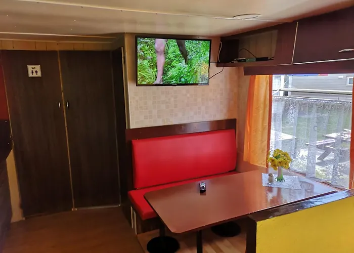 Baza Turystyczna Atol Chata *