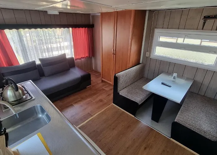 Chata Baza Turystyczna Atol