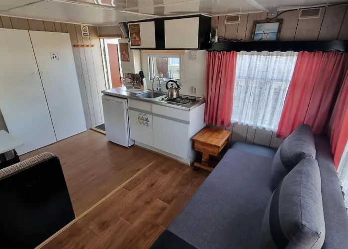 Baza Turystyczna Atol Chata *